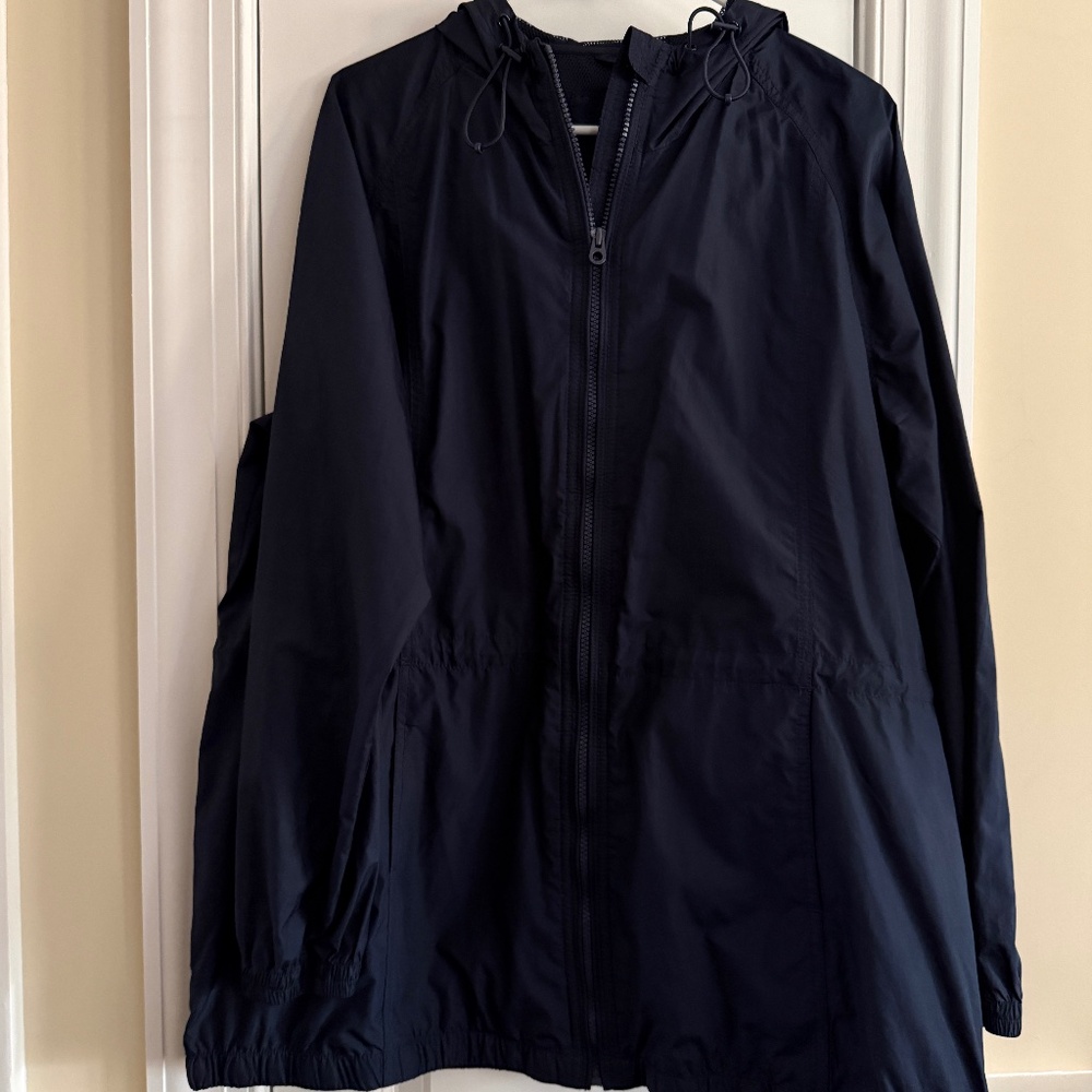 Tommy Hilfiger Navy windbreaker.  Size XXL